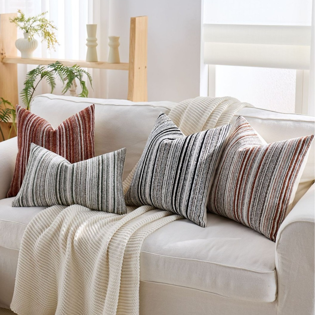 Striped Nubby Chenille Pillow  - Pillow Cover 20X20 reseña y precio