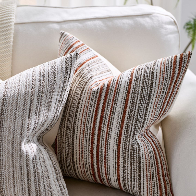 Striped Nubby Chenille Pillow  - Pillow Cover 20X20 reseña y precio
