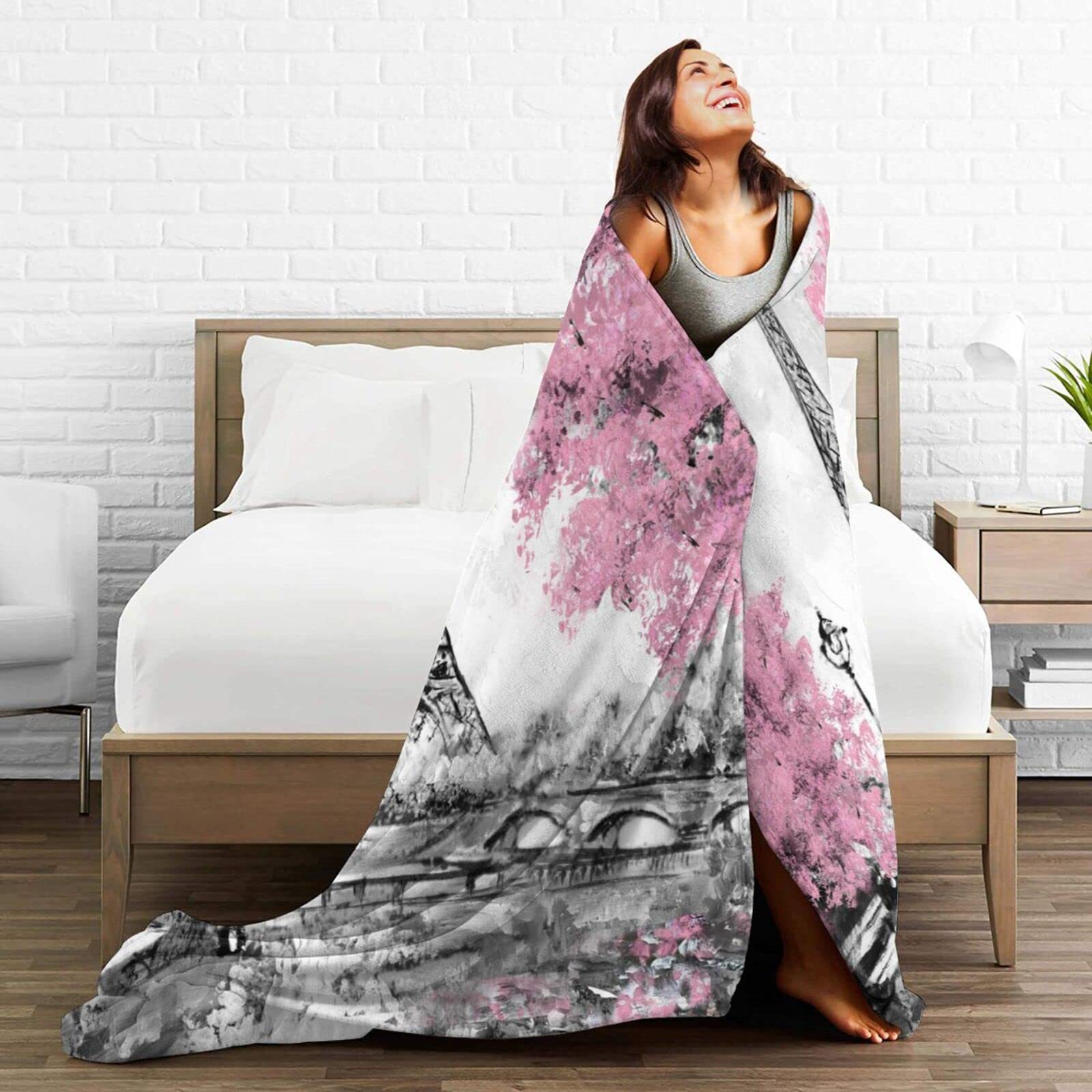 Eiffel Tower in Paris Printed  - Home Textiles Paris reseña y precio