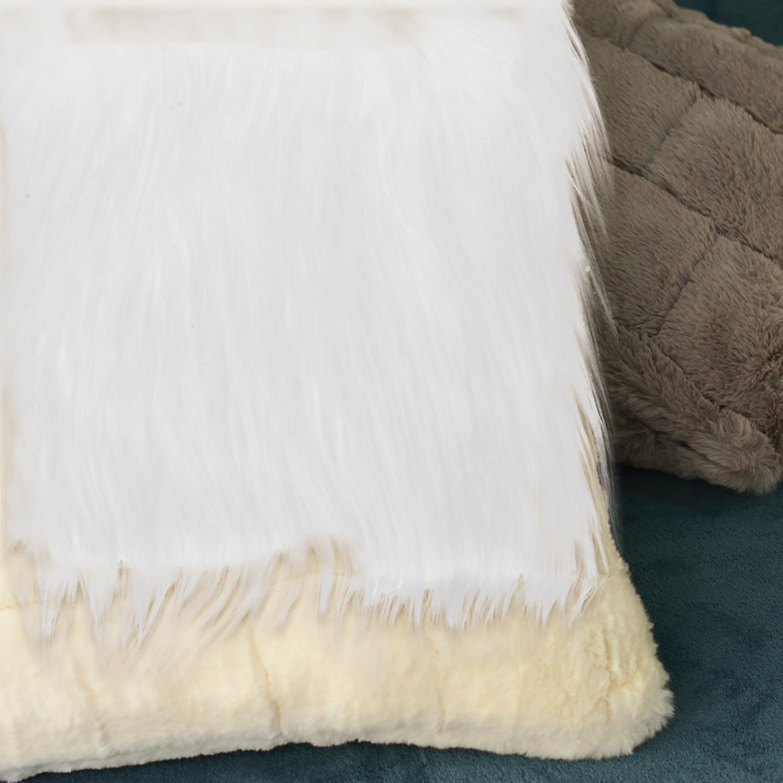 2Pcs Square Long Hair Faux Fab - Home Textiles Fabric reseña y precio